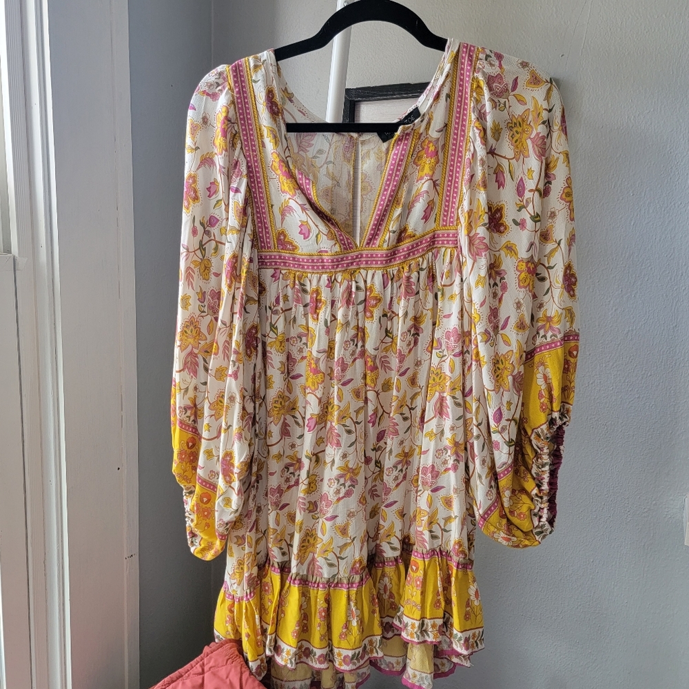 Rachel Zoe  flowy tunic NWT